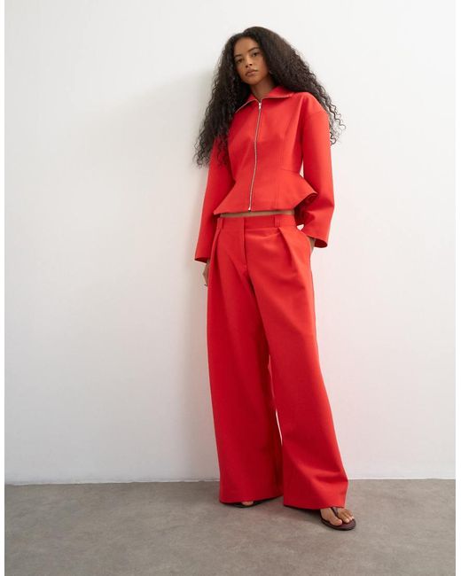 TOPSHOP Tailored Pleat Detail Low Rise Wide Leg Trousers