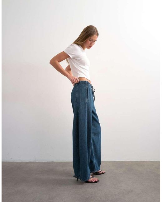 TOPSHOP Blue Pull On Barrel Jean