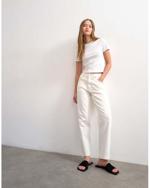 TOPSHOP White Orson Mid Rise Comfort Straight Jean