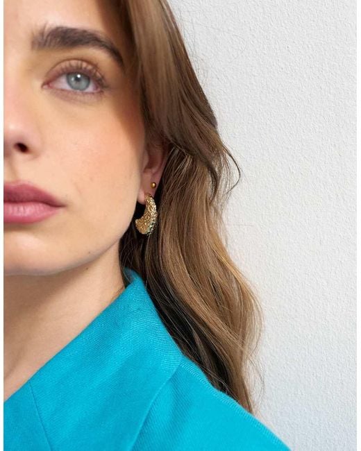 TOPSHOP Metallic Camille Textured Stud Earring
