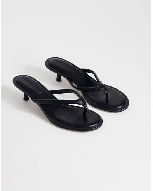 TOPSHOP White Axel Toe Thong Mid Heel Sandal