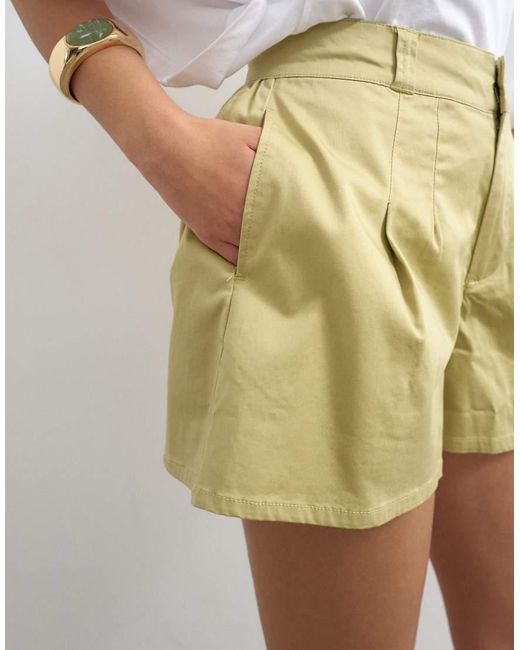 TOPSHOP White Clean A-Line Short