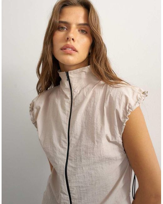 TOPSHOP Brown Techy High-neck Short-sleeved Zip-through Top