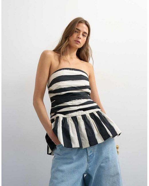 TOPSHOP White Gathered Bust Bandeau With Peplum Hem