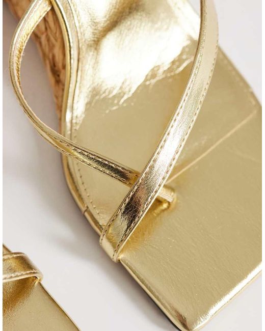 TOPSHOP Natural Naomi Raffia Wedge Toe Loop Mule Sandals