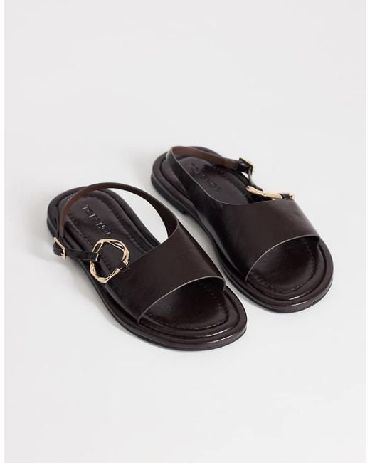 TOPSHOP Black Mandy Round Toe Flat Sandal With Hardware