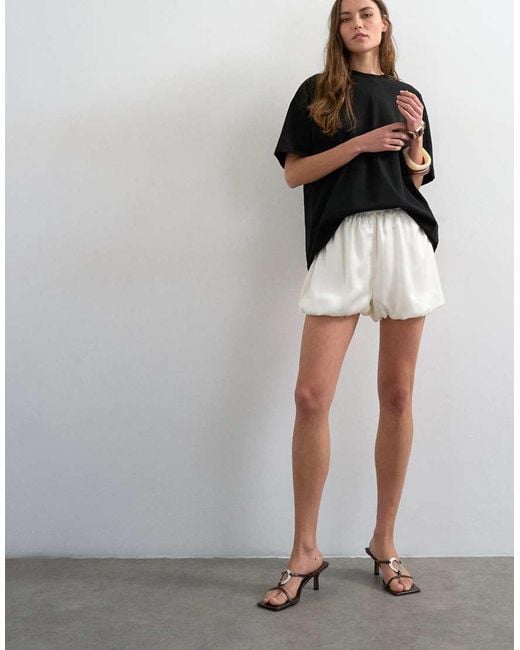 TOPSHOP Gray Satin Bubble Shorts