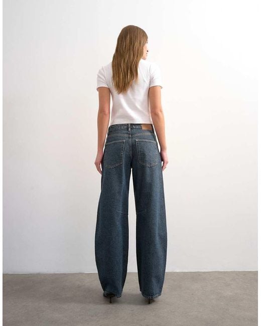 TOPSHOP Black Barrel Mid Rise Jean