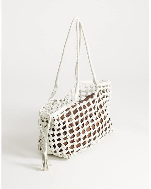 TOPSHOP White Shia Medium Woven Shoulder Bag