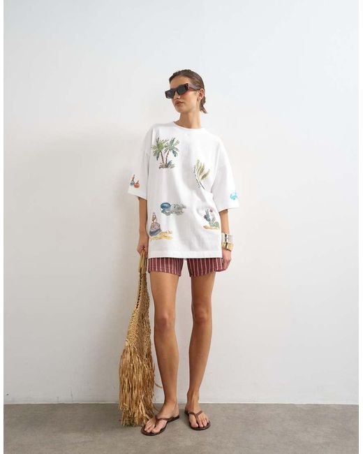 TOPSHOP White Graphic Holiday Doodle Print Oversized Tee
