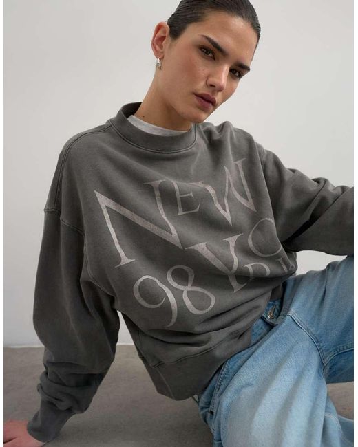 TOPSHOP Gray Relaxed New York Graphic Sweatshirt