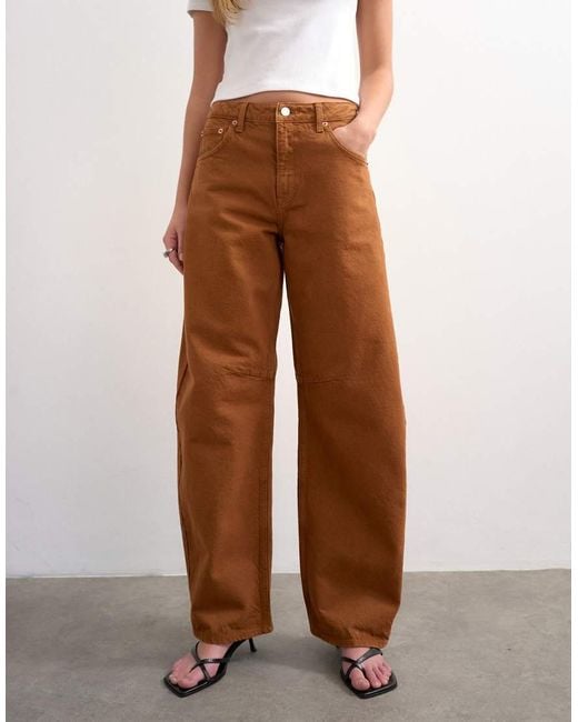 TOPSHOP White Barrel Mid Rise Jeans