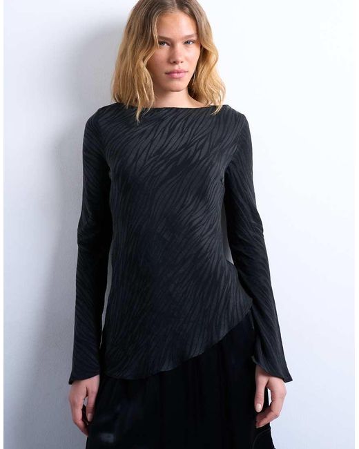 TOPSHOP Blue Jaquard Zebra Slash Neck Long Sleeve