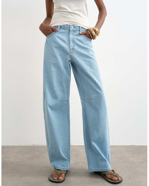 TOPSHOP Blue Barrel Mid Rise Jeans