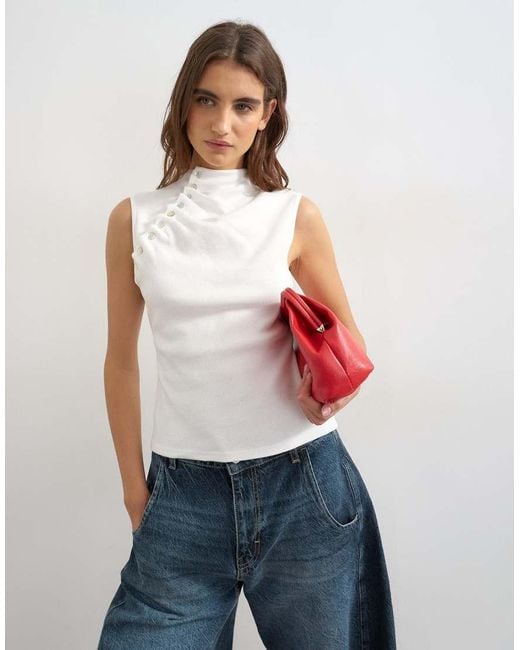 TOPSHOP White Asymmetric Button Detail Short Sleeve Top