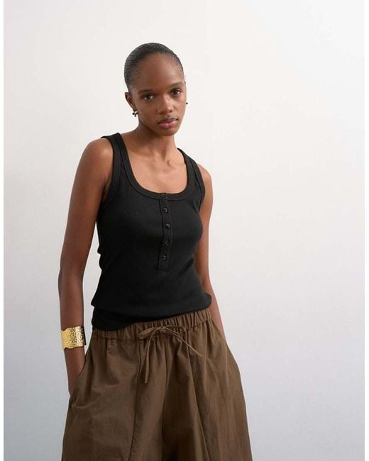 TOPSHOP Brown Button Placket Rib Knit Tank Top