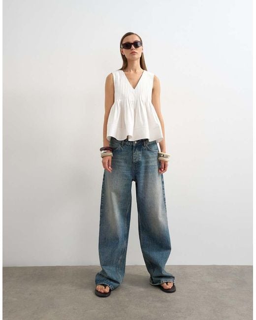 TOPSHOP White V Neck Pintuck Detail A Line Top