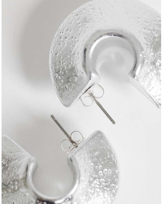 TOPSHOP White Cindy Textured Chunky Hoop Earring