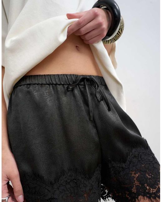 TOPSHOP White Satin Lace Insert Short