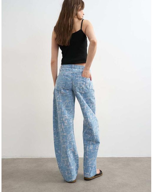 TOPSHOP Blue Barrel Mid Rise Jeans