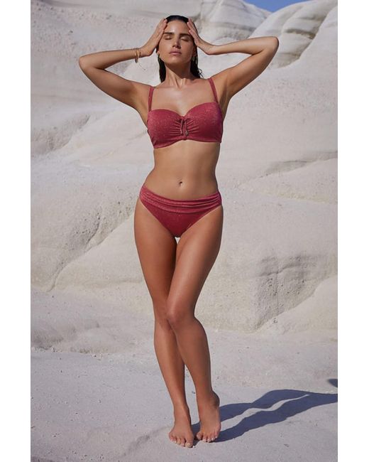 Cyell Summer Glam Padded Bikini Top in het Red
