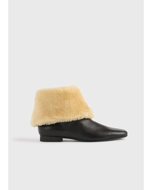 Totême  White Downtown Shearling Boots