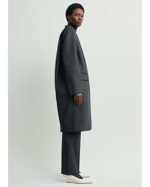 Totême  Black Deep Pleat Coat
