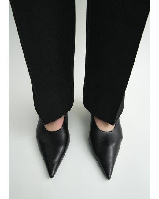 Totême White Sharp Nappa Kitten Pumps
