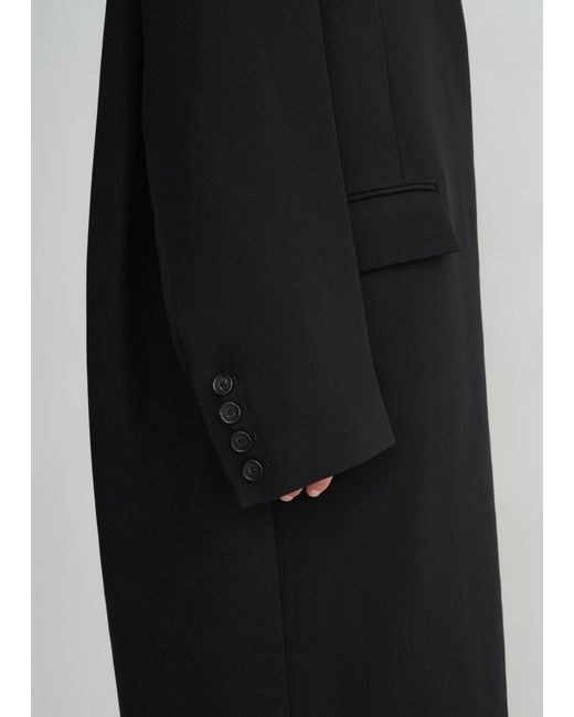 Totême  Black Deep Pleat Coat