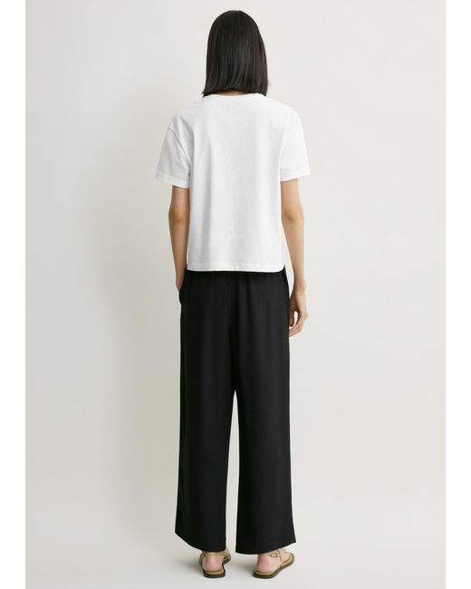 Totême White Classic Embroidered Tee