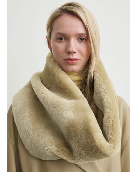 Totême  Natural Plush Shearling Muff
