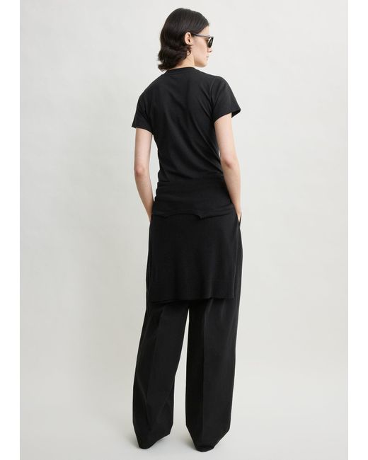 Totême  Black Wide-Ribbed V-Neck Tee