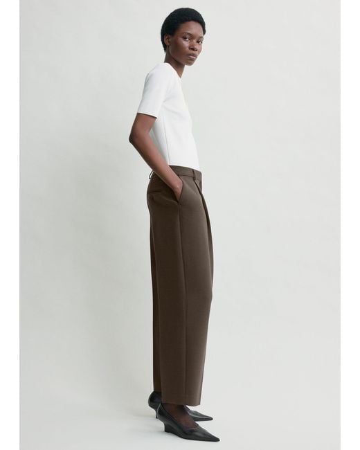Totême White Pleated Straight Trousers