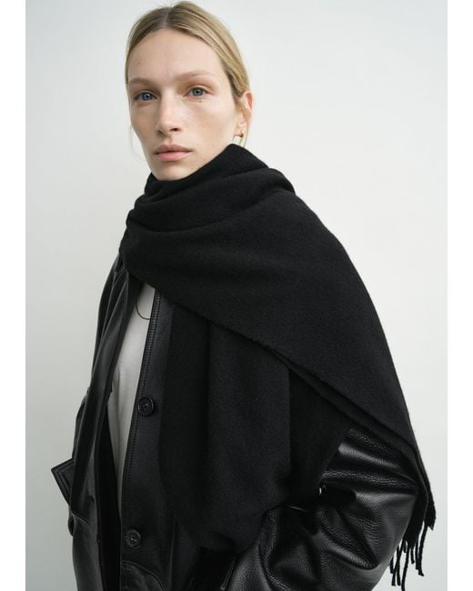 Totême  Black Cashmere Scarf
