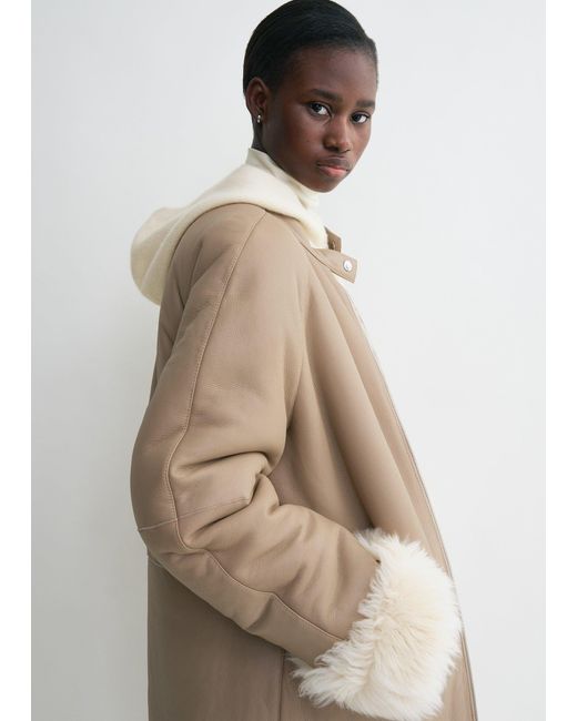 Totême Natural Two-Way Shearling Coat Cream/Caramel