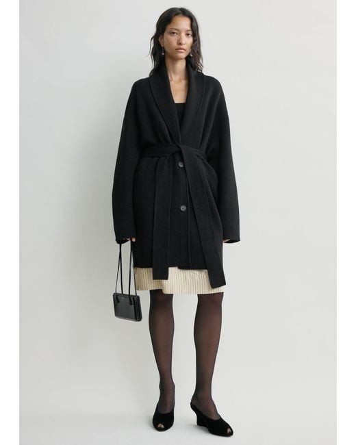 Totême Black Shawl-Lapel Robe