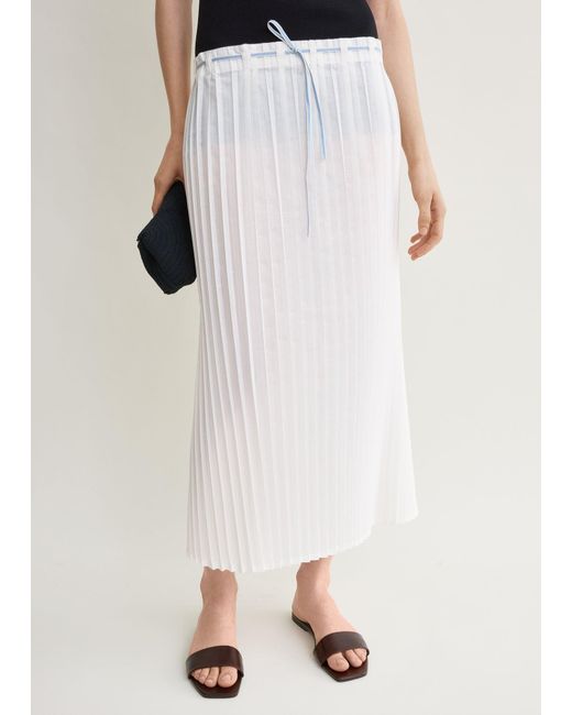 Totême Natural Belted Pleated Skirt