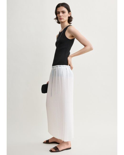 Totême Natural Belted Pleated Skirt