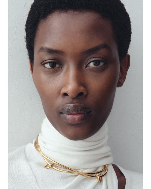 Totême  White Swirl Collar