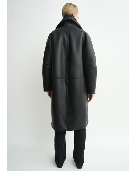 Totême Black Shearling Wrap Coat