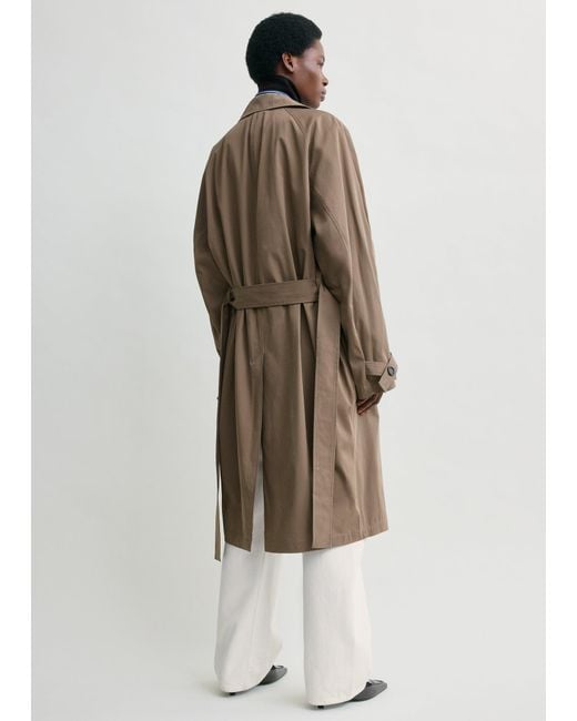 Totême White Light Spring Trench
