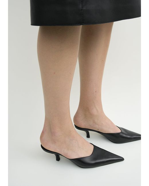 Totême  White Sharp Nappa Mules