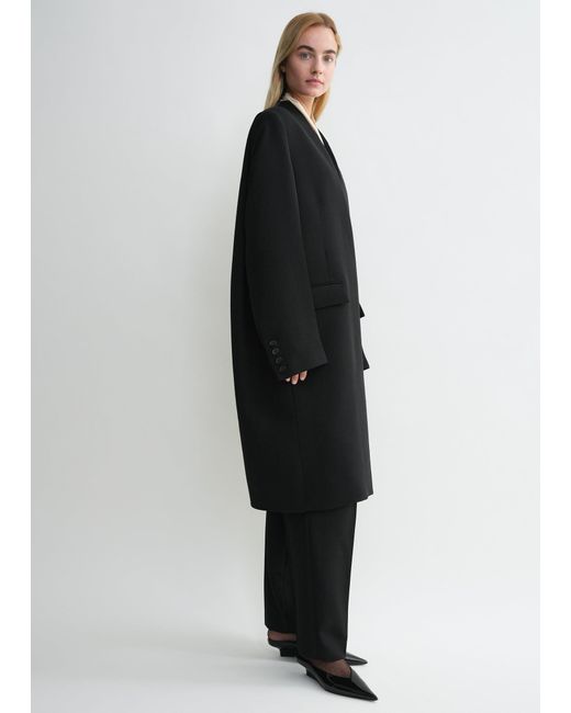 Totême  Black Deep Pleat Coat