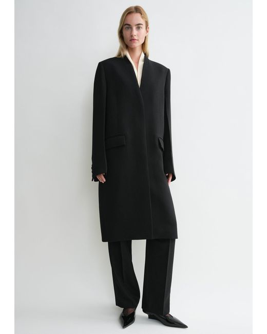 Totême  Black Deep Pleat Coat