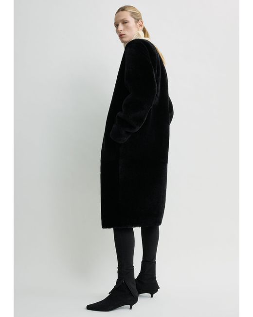 Totême Black Shearling Midi Coat