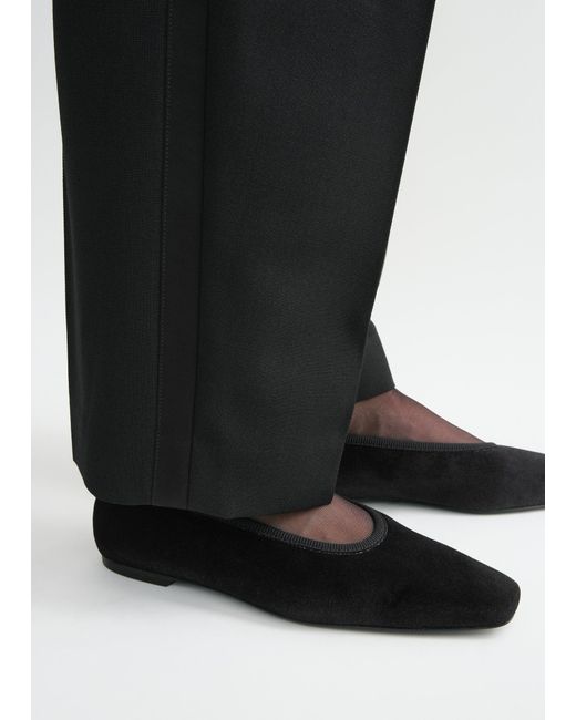 Totême White Minimalist Velvet Ballerinas