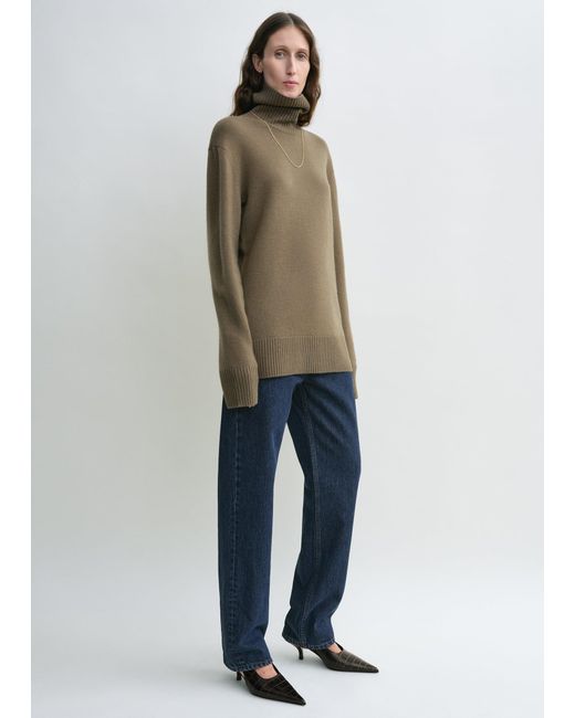 Totême Natural Cashmere Turtleneck
