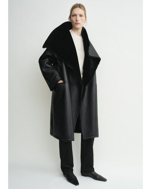 Totême Black Shearling Wrap Coat