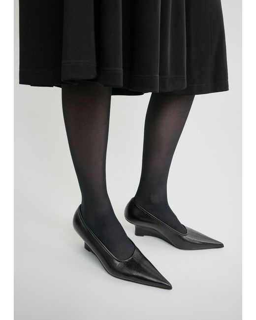 Totême  White Sharp Naplack Wedge Pumps