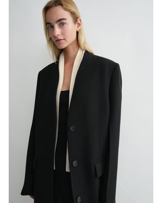Totême  Black Deep Pleat Coat